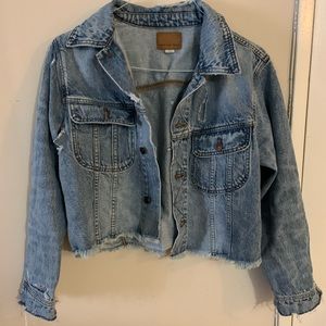 NWOT American Eagle Cropped Jean Jacket